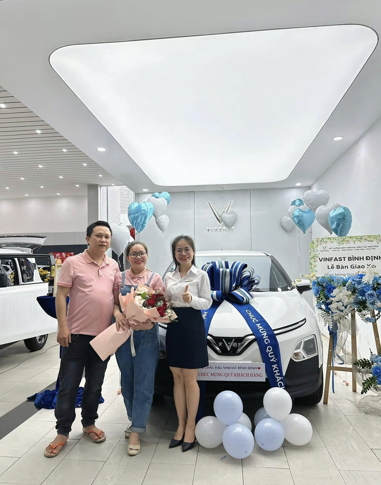 Giao xe Vf5 tại Vinfast Bình Định